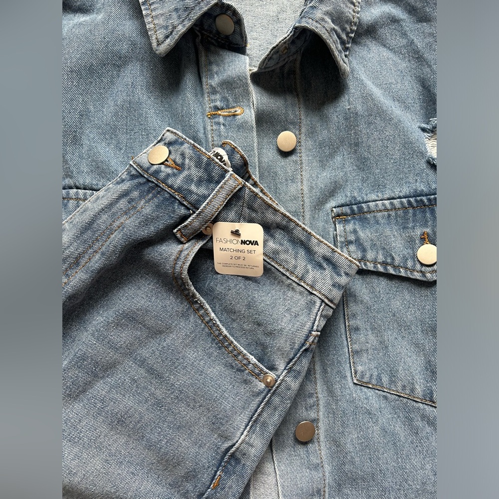 Fashionnova 2 piece denim matching skirt set. Size small.